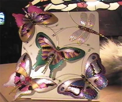 опис виготовлення метелика з пластмасових пляшок для декорування альтанки