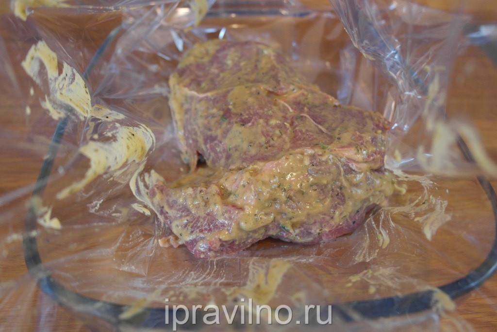 Varené hovädzie múčky   horčičná omáčka   mäso vložte do vrecka na pečenie
