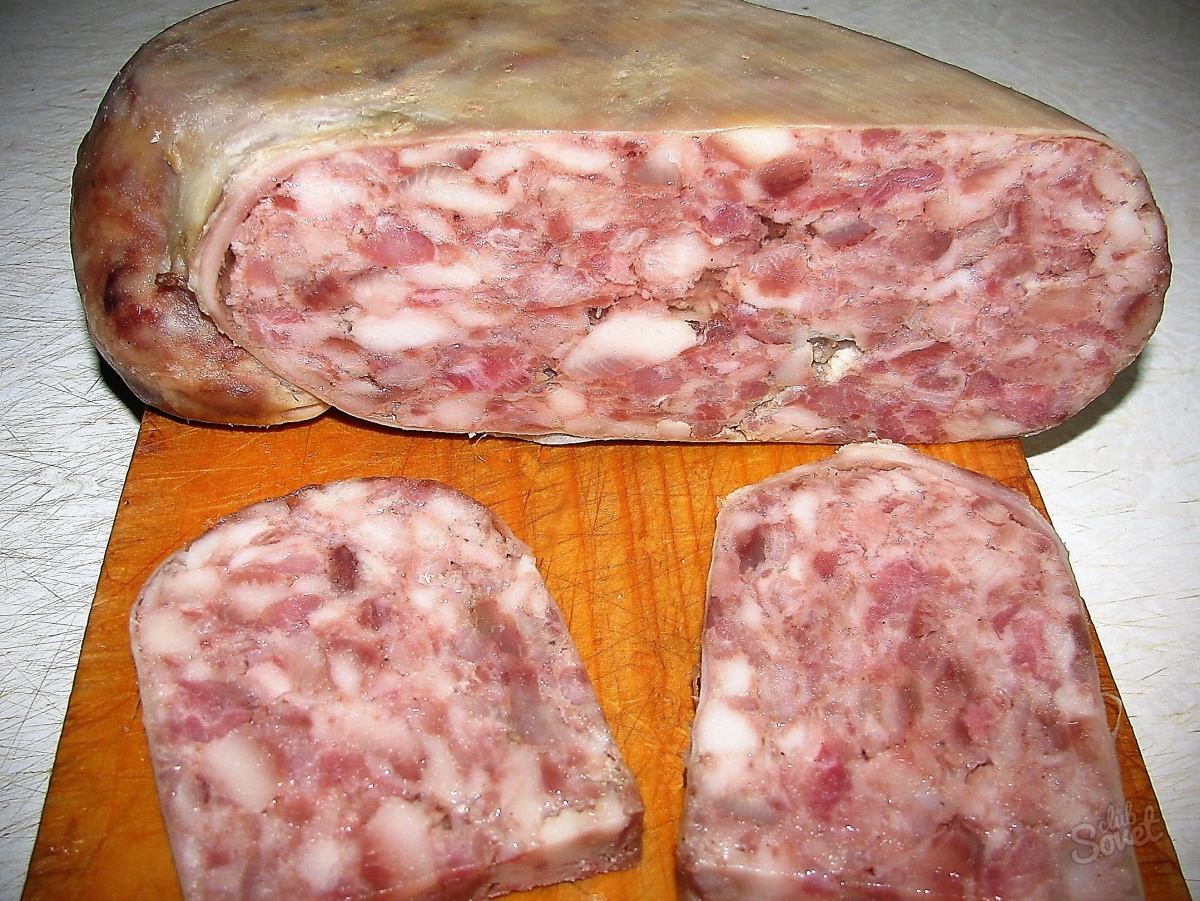 Torej je težko očistiti svinjski želodec, vendar je mogoče pripraviti okusno domačo jed, zdravo, brez umetnih dodatkov, ki so zdaj polnjeni s tovarniškimi mesnimi izdelki