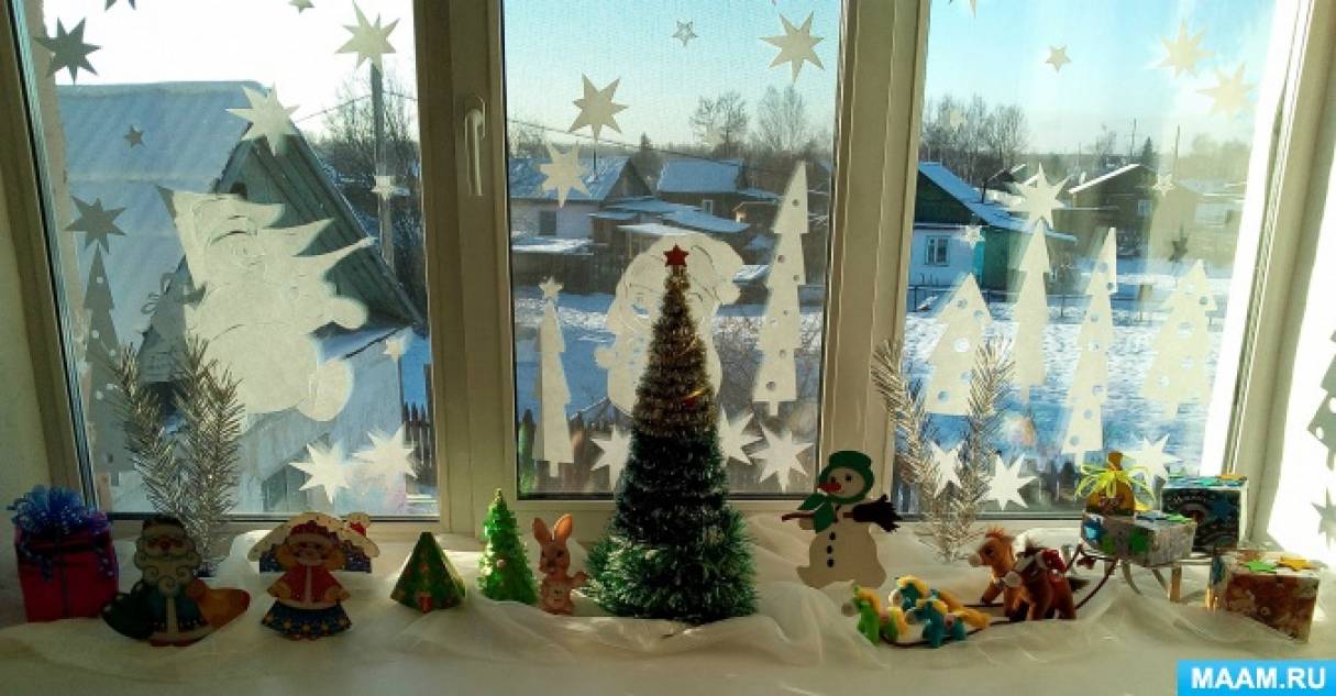 Майстер-клас «Зимова казка на вікні»   Прикраса приміщень до Нового року в нашому дитячому садку йде повним ходом, все проявляють творчість, вигадку і фантазію